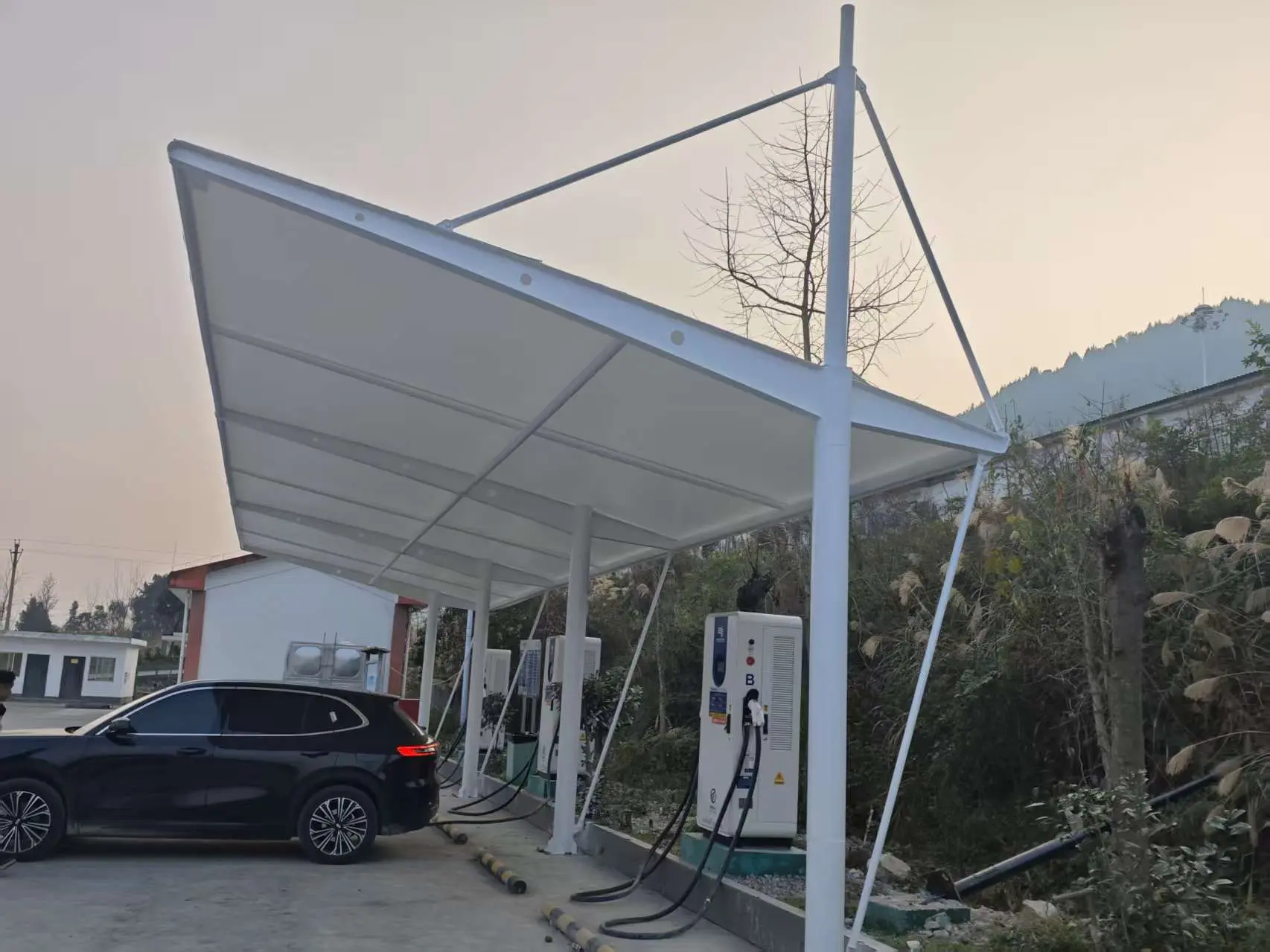 贵州安顺膜结构停车棚怎么选不踩坑？本地源头工厂详解选材与报价
